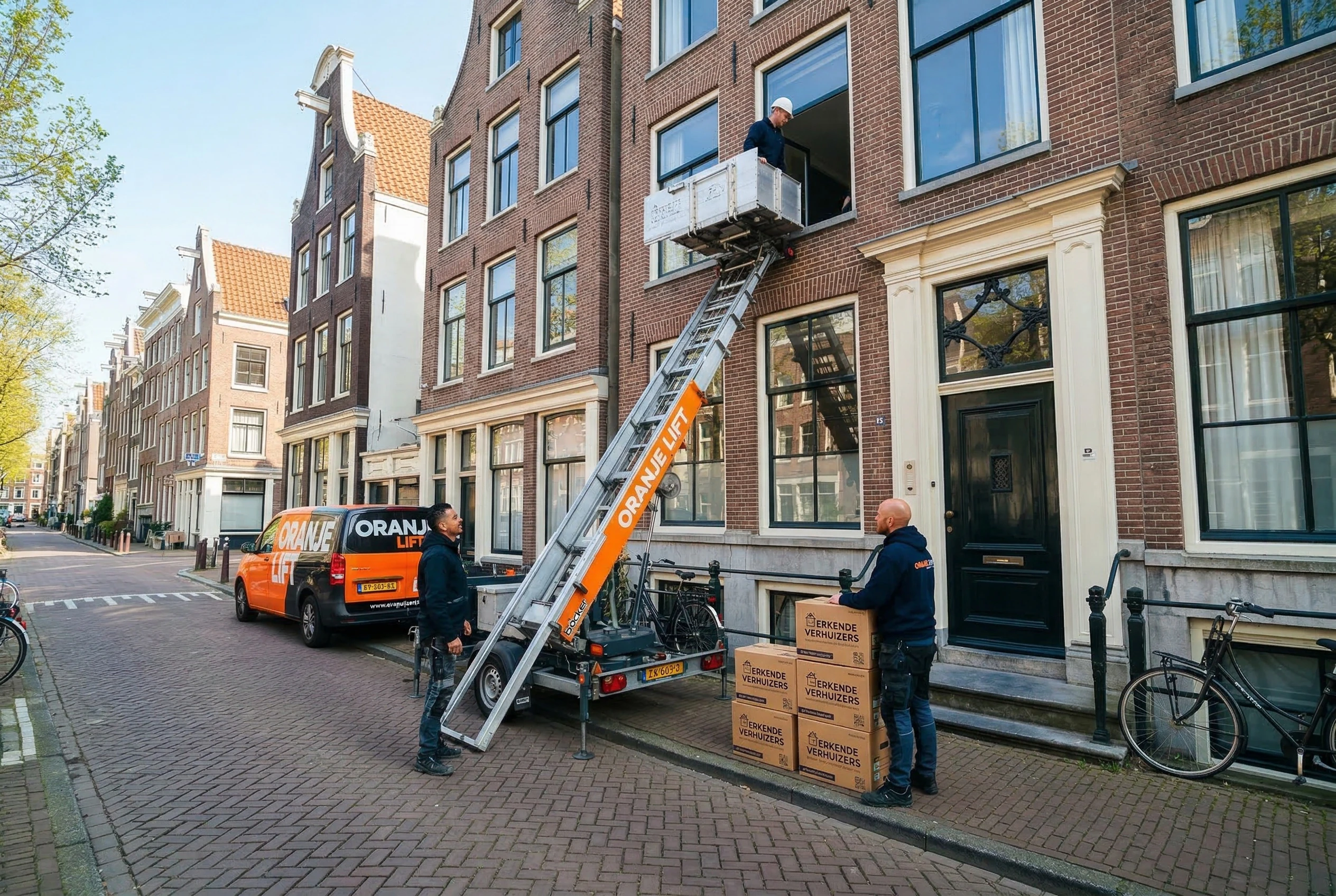 Aanhangerlift voor verhuizing in smalle straat Spijkenisse